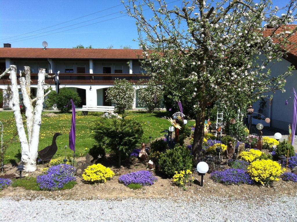 Aidenbach Paga Hotel מראה חיצוני תמונה
