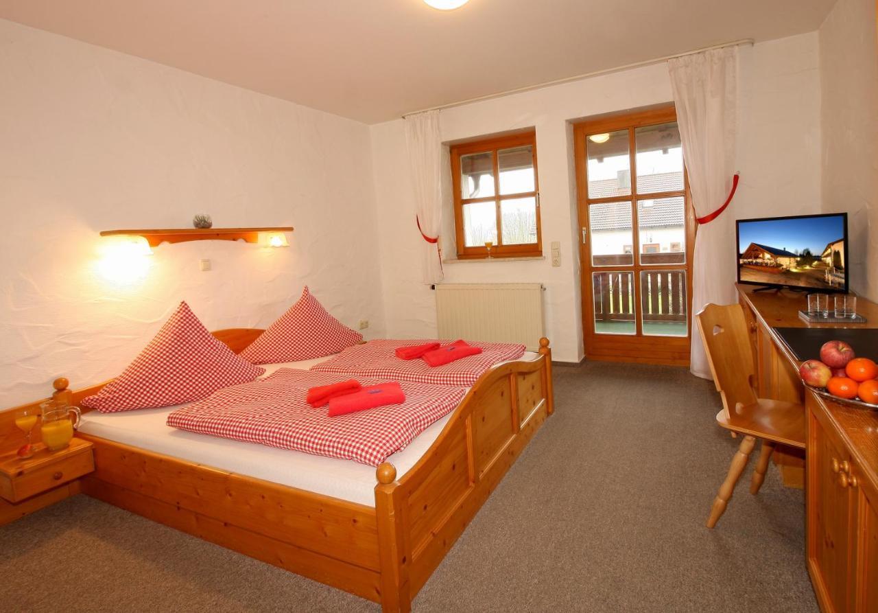 Aidenbach Paga Hotel מראה חיצוני תמונה
